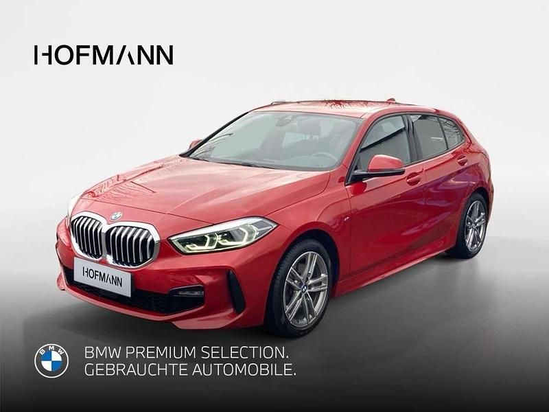 Gebraucht BMW 118 M Sport 136 PS (100 kW) 2023 Melbourne rot metallic Kleinwagen