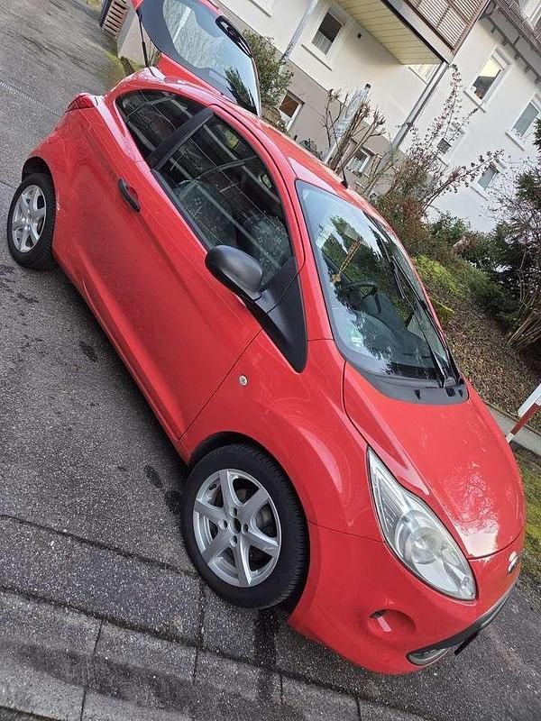 Gebraucht Ford Ka Individual 69 PS (50 kW) 2010 Kleinwagen