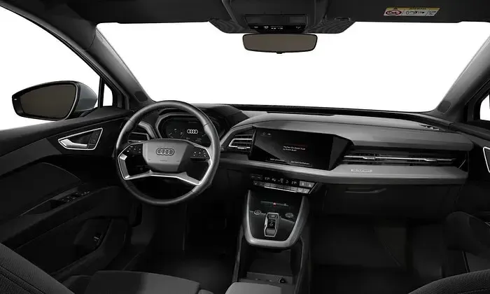 Second-hand Audi Q4 e-tron Ambiente 210 kW (286 CP) 2025 Gri SUV