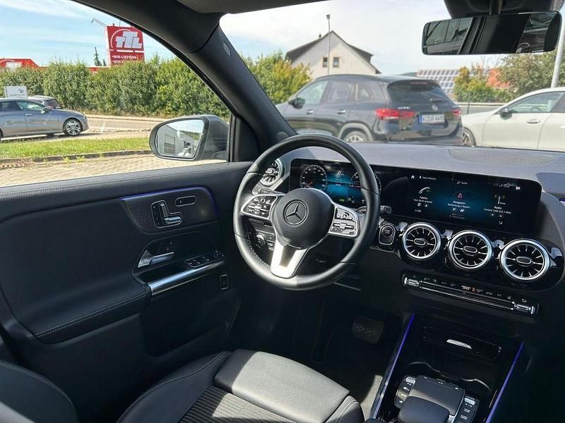 Gebraucht Mercedes EQA250 Progressive 139 kW (190 PS) 2021 Grau SUV