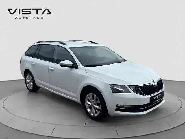 Gebraucht Skoda Octavia Sport 116 PS (85 kW) 2020 Weiß Kombi