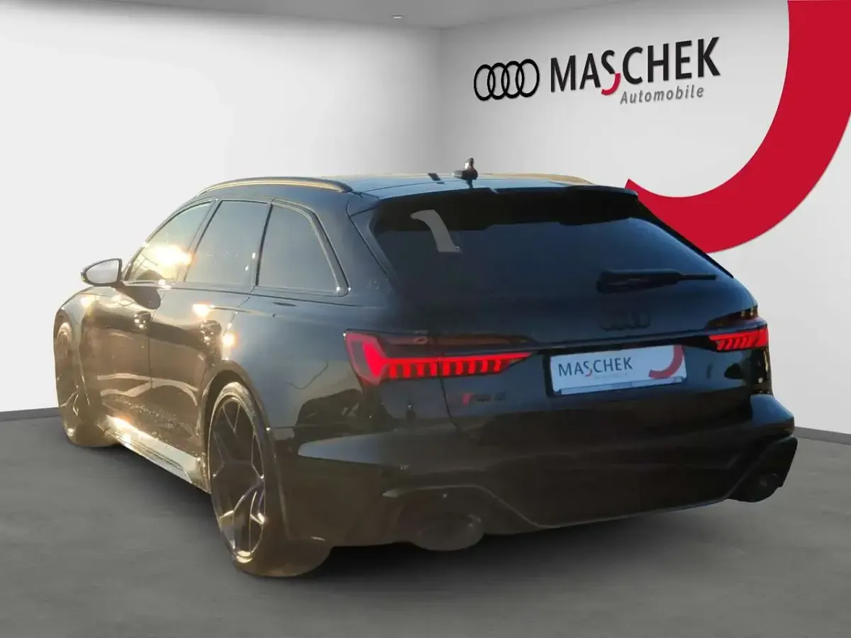 Gebraucht Audi RS6 Sport 630 PS (463 kW) 2025 Mythosschwarz metallic Kombi