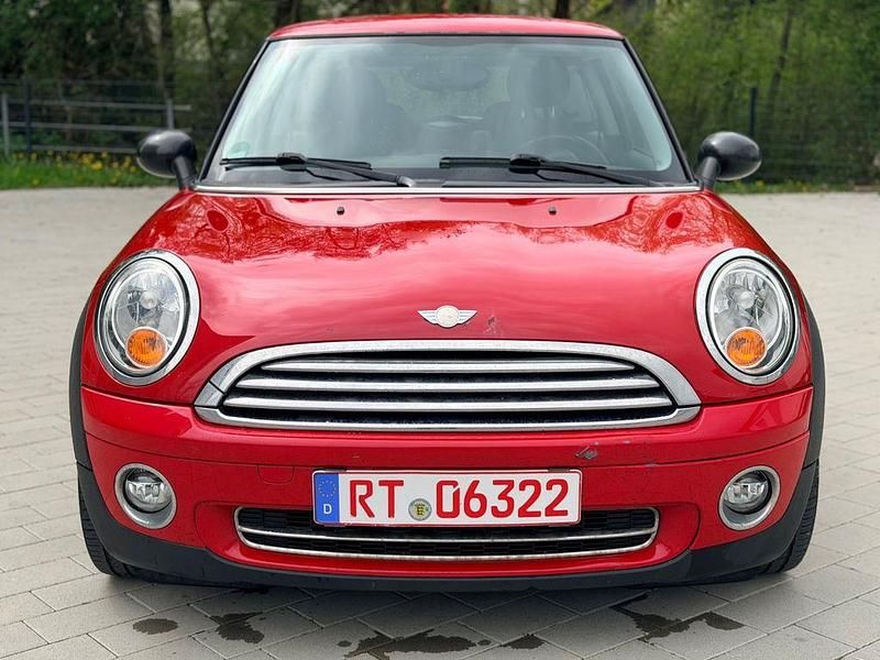 Second-hand Mini Cooper Chili 120 CP (88 kW) 2007 Roșu Hatchback