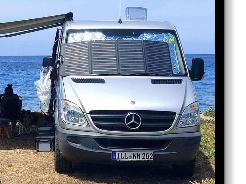 Używany Mercedes Sprinter 129 KM (94 kW) 2011 Srebrny Van