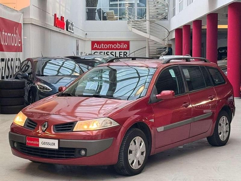Rot Gebraucht 2007 Renault Mégane GrandTour Avantage Kombi | 999 € (Superpreis) - Bild 1/4