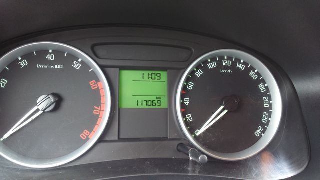 Gebraucht Skoda Fabia 143 PS (105 kW) 2008 Weiß Kleinwagen