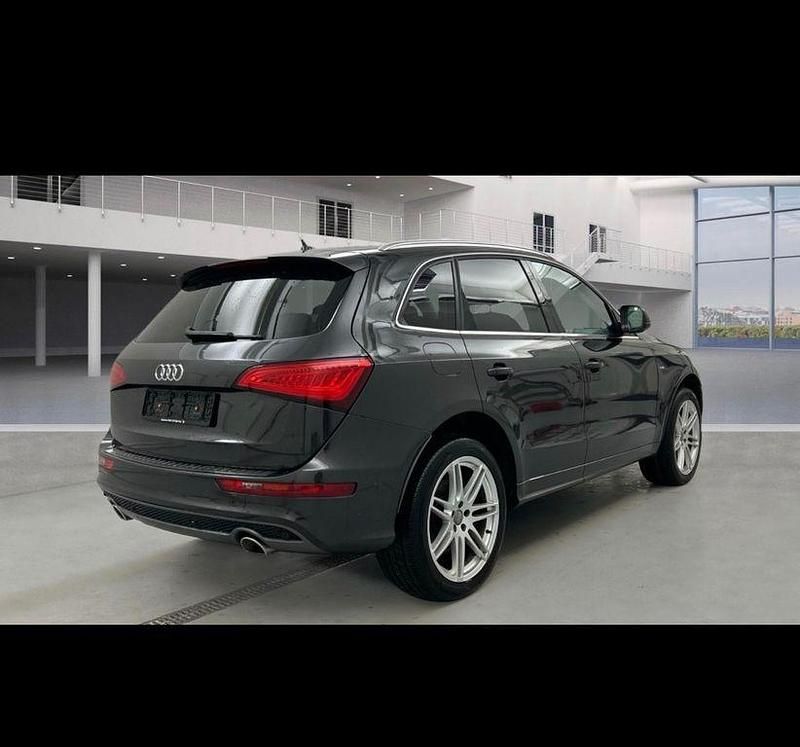 Gebraucht Audi Q5 S-Line 245 PS (180 kW) 2012 Grau SUV