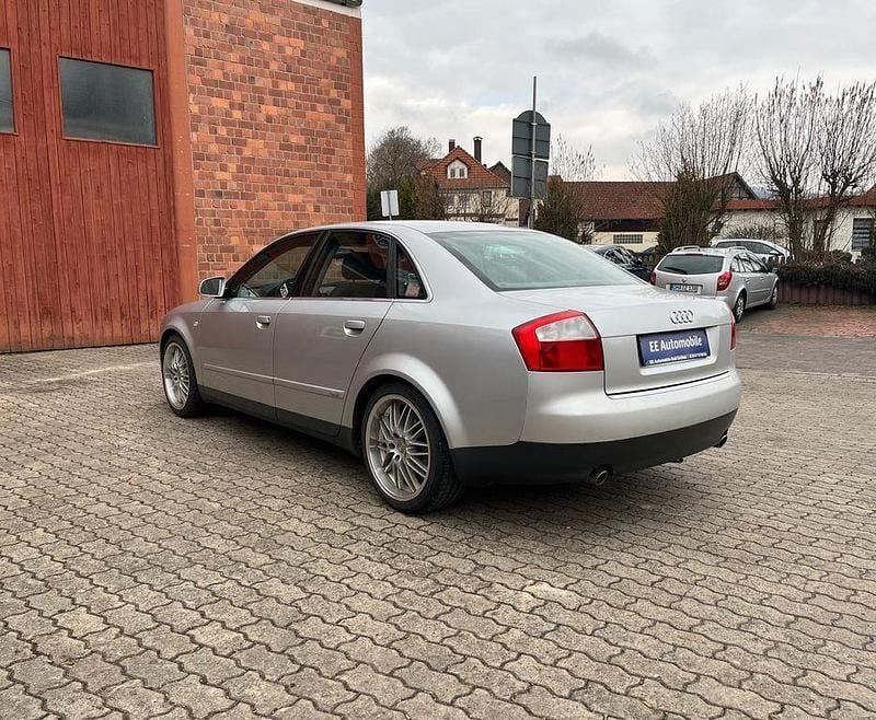 Gebraucht Audi A4 S-Line 170 PS (125 kW) 2001 Silber Limousine