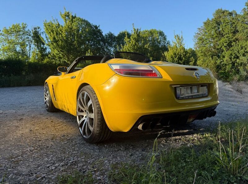 Gebraucht Opel GT 264 PS (194 kW) 2008 Gelb Cabrio