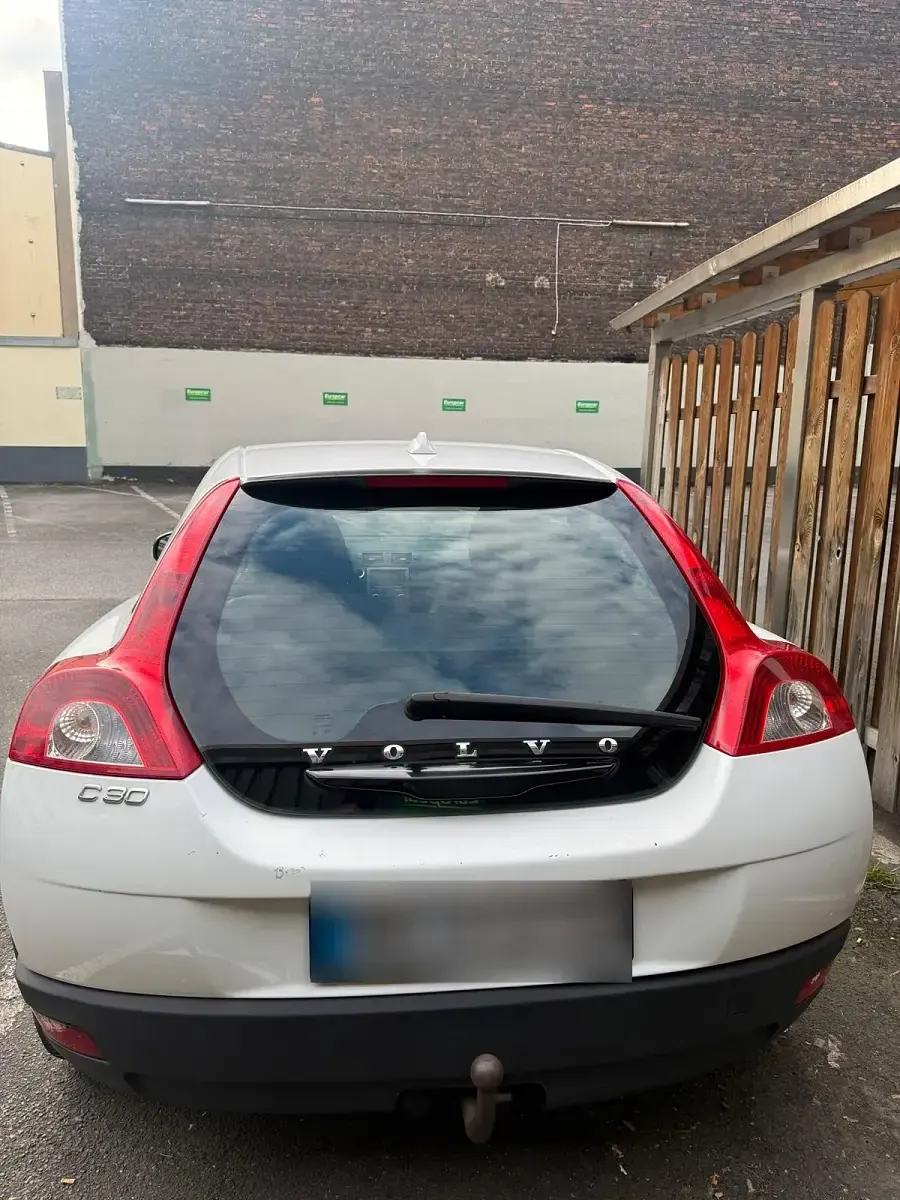 Gebraucht Volvo C30 116 PS (85 kW) 2008 Weiß Kleinwagen