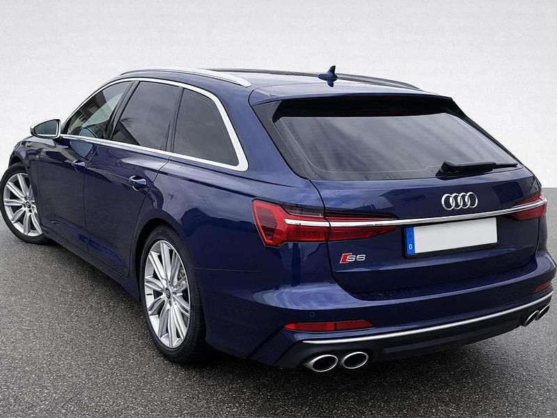 Gebraucht Audi S6 Ambiente 349 PS (256 kW) 2020 Blau Kombi