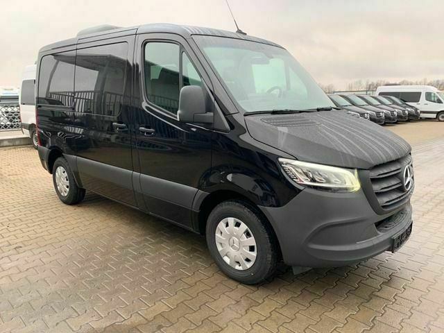 Gebraucht Mercedes Sprinter 114 PS (83 kW) 2020 Schwarz metallic Van
