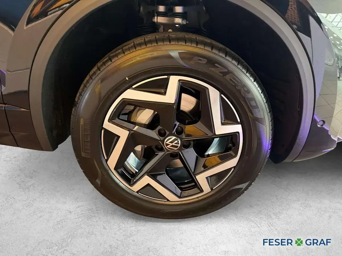 Gebraucht VW Touareg Elegance 286 PS (210 kW) 2026 Grenadillschwarz metallic SUV