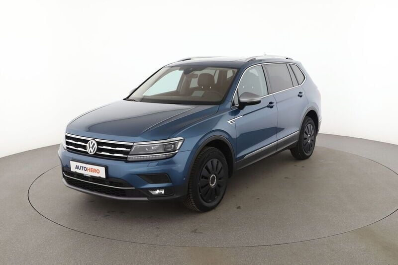 Blau Gebraucht 2021 VW Tiguan Allspace Highline SUV | 31.920 € (Superpreis) - Bild 1/4