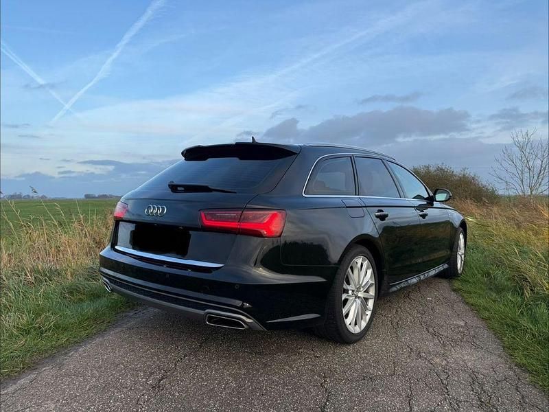 Gebraucht Audi A6 Sport 218 PS (160 kW) 2016 Schwarz Kombi