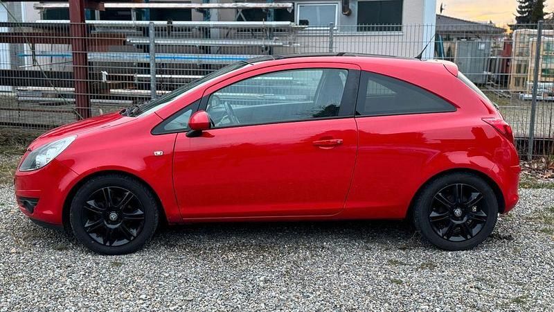 Gebraucht Opel Corsa Edition 75 PS (55 kW) 2010 Rot Kleinwagen