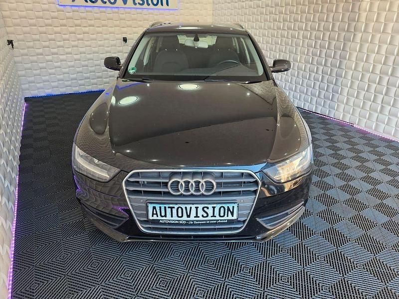 Gebraucht Audi A4 Sport 136 PS (100 kW) 2014 Schwarz Kombi