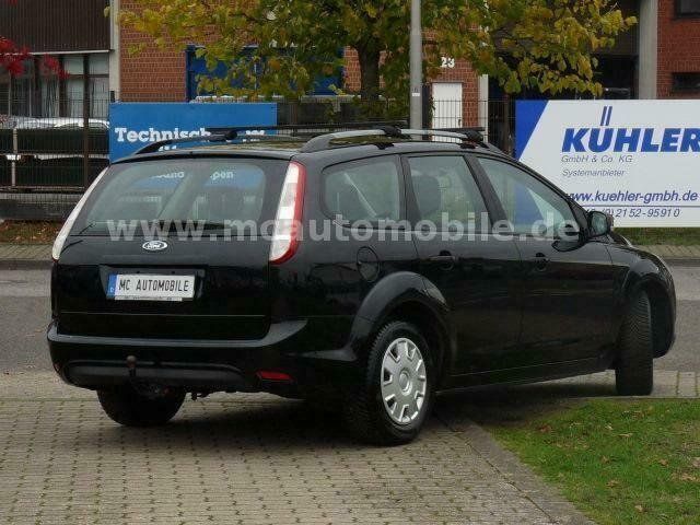 Gebraucht Ford Focus Style 101 PS (74 kW) 2009 Schwarz metallic Kombi