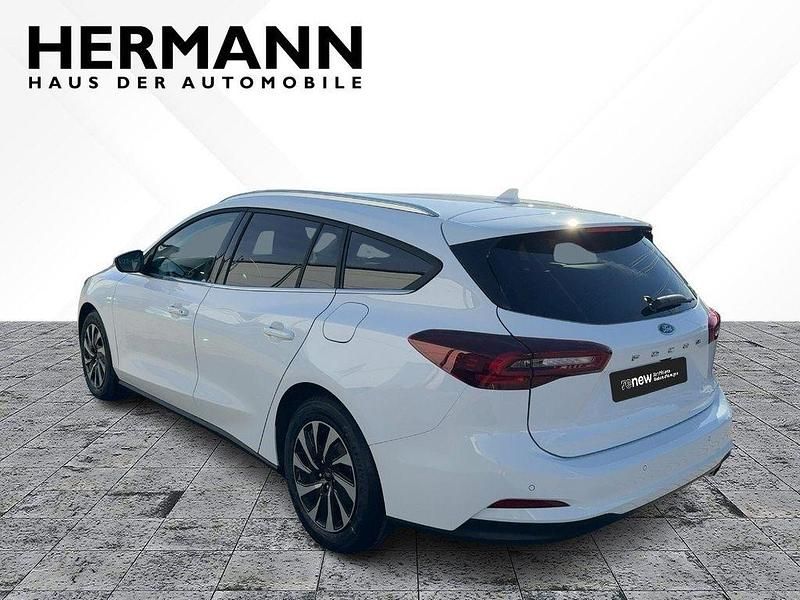 Neu Ford Focus Titanium 116 PS (85 kW) 2026 Frozen white (pn3gz) (weiß) Limousine