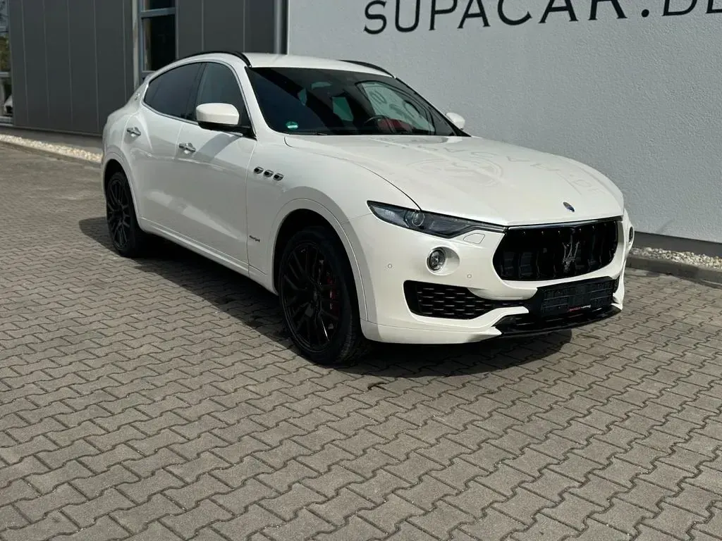 Gebraucht Maserati Levante 430 PS (316 kW) 2018 Weiß SUV