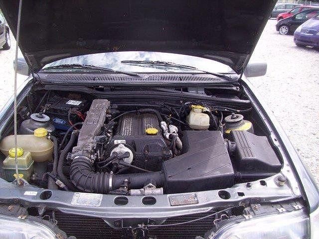 Gebraucht Ford Sierra 116 PS (85 kW) 1992 Grau metallic Limousine