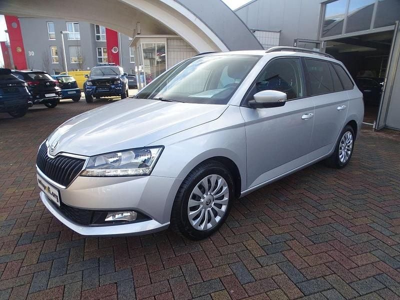 Gebraucht Skoda Fabia 95 PS (69 kW) 2022 Silber Kleinwagen