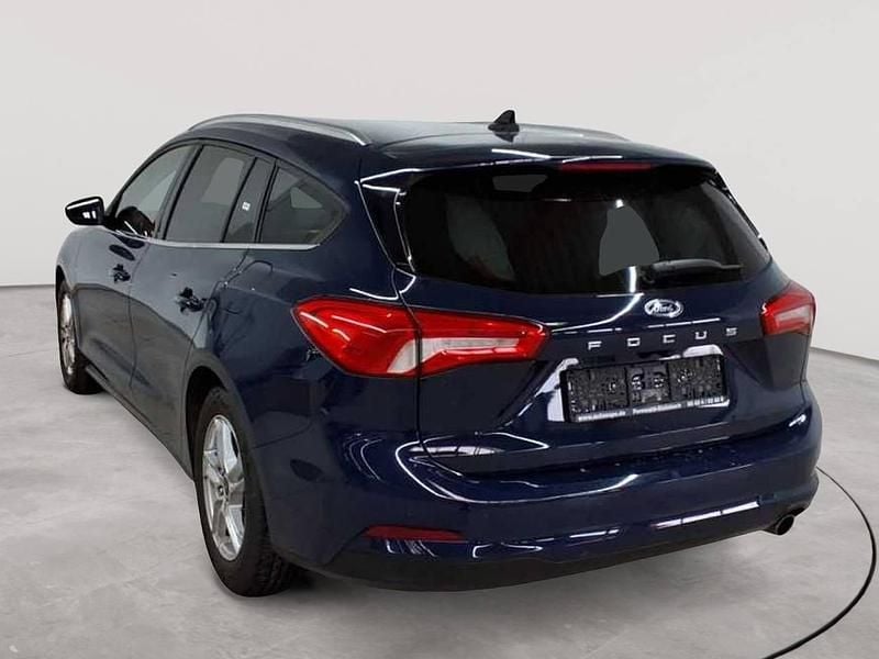 Blazer blau Gebraucht 2020 Ford Focus Cool & Connect Kombi | 11.990 € (Superpreis) - Bild 1/4