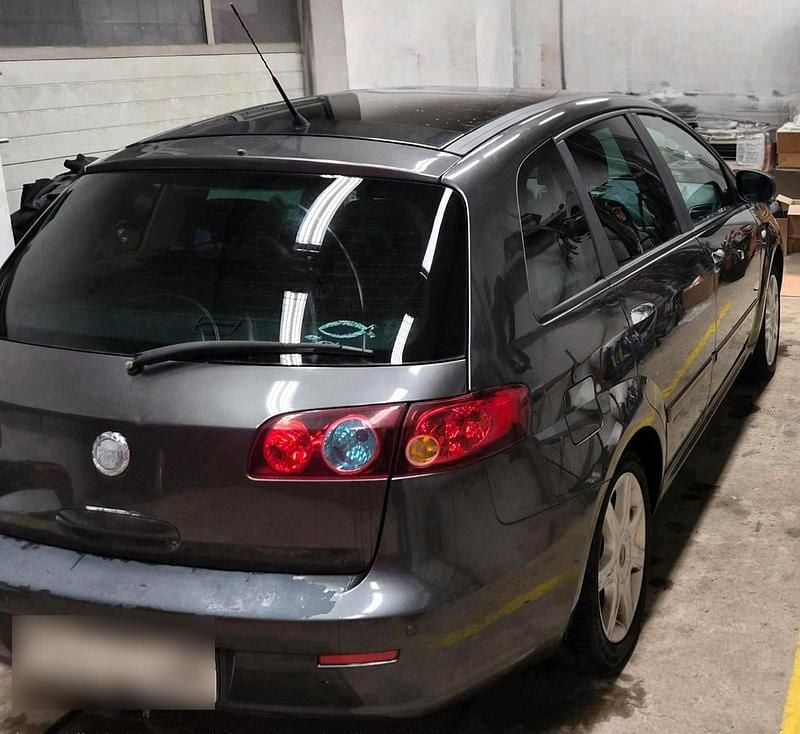 Gebraucht Fiat Croma 147 PS (108 kW) 2005 Grau Kombi
