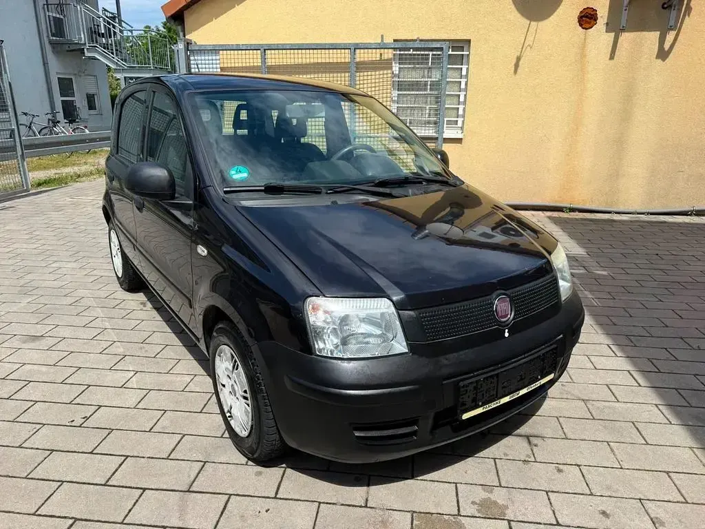 Gebraucht Fiat Panda Active 54 PS (39 kW) 2010 Schwarz Kleinwagen