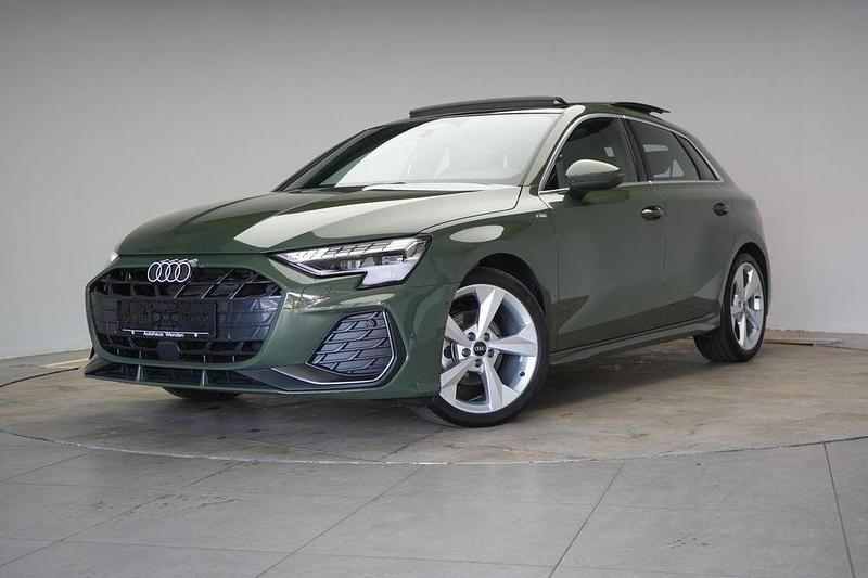 Gebraucht Audi A3 S-Line 150 PS (110 kW) 2025 District green Limousine