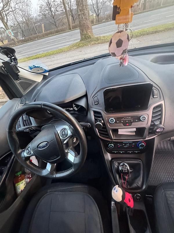 Gebraucht Ford Tourneo Connect 120 PS (88 kW) 2018 Grau Van / Kleinbus