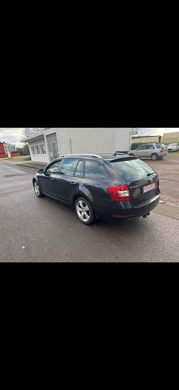 Gebraucht Skoda Octavia 150 PS (110 kW) 2017 Kombi