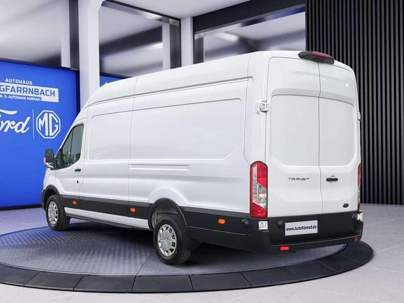 Gebraucht Ford Transit Trend 131 PS (96 kW) 2023 Frozen white Pickup