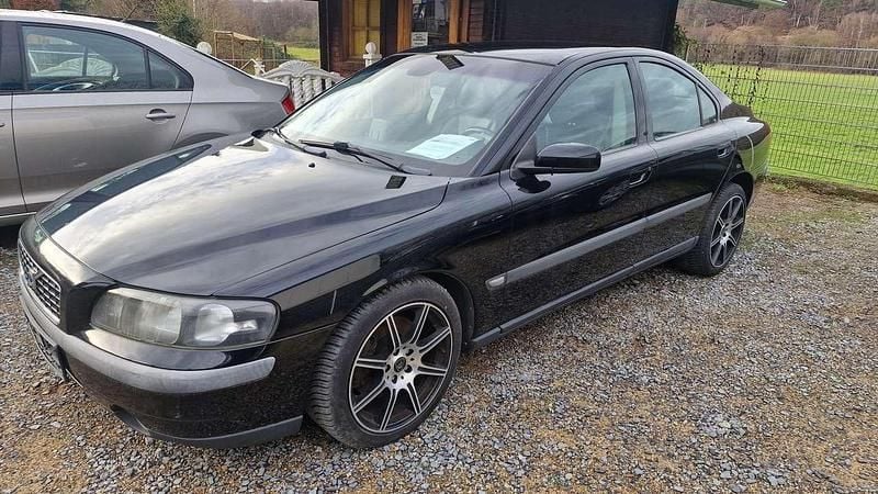 Other Gebraucht 2004 Volvo S60 Summum Limousine | 2.350 € (Superpreis) - Bild 1/4