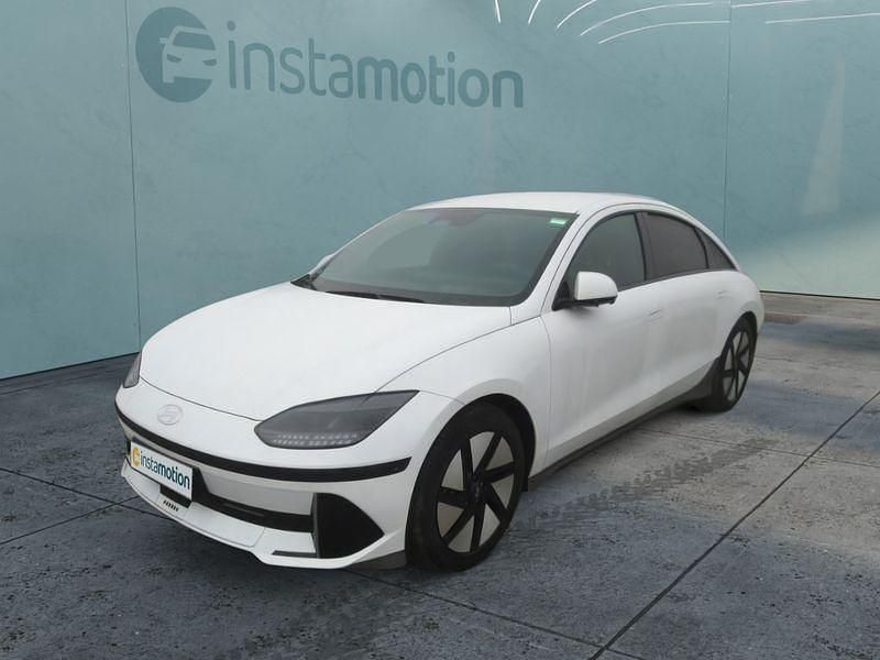 Weiß Gebraucht 2023 Hyundai Ioniq 6 Limousine | 34.649 € (Superpreis) - Bild 1/4