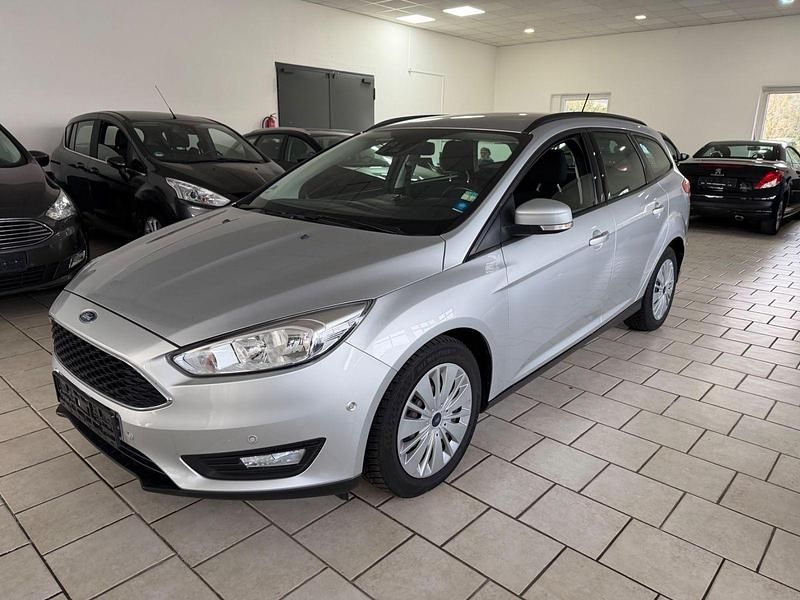 Gebraucht Ford Focus Trend 95 PS (69 kW) 2017 Silber Kombi