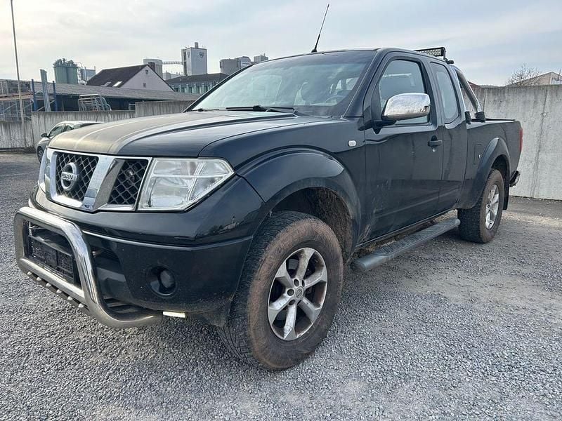 Gebraucht Nissan Navara SE 171 PS (125 kW) 2007 Schwarz Abholung