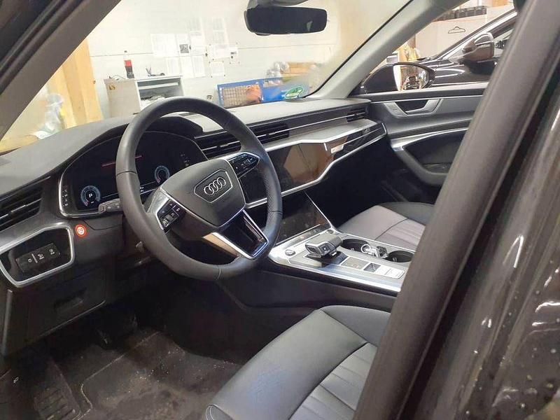 Gebraucht Audi A6 Design 204 PS (150 kW) 2025 Mythosschwarz metallic Kombi