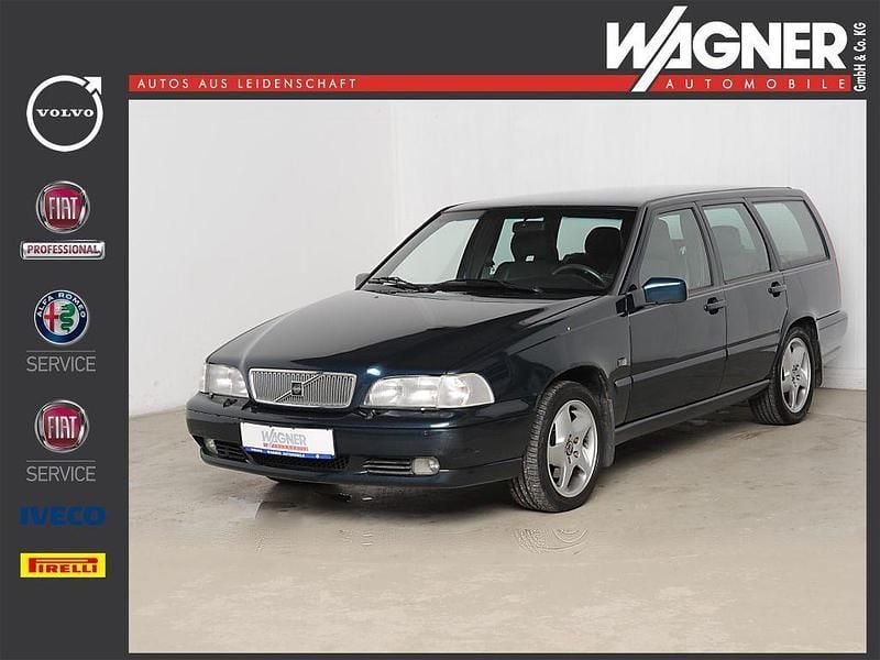 Gebraucht Volvo V70 144 PS (105 kW) 1997 Grün Kombi