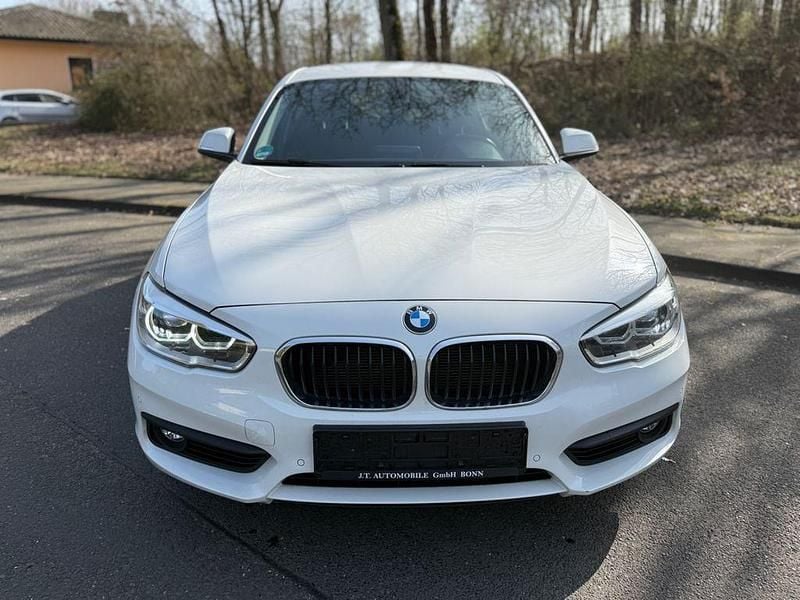 Gebraucht BMW 118 Advantage 150 PS (110 kW) 2017 Weiß Kleinwagen