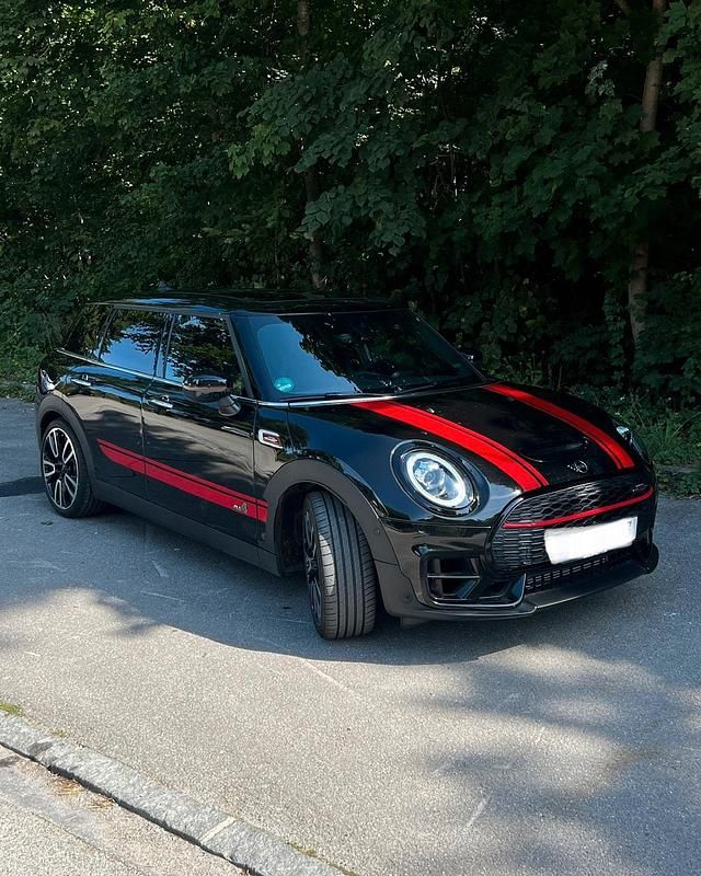 Schwarz Gebraucht 2021 Mini John Cooper Works Clubman Kombi | 35.990 € (Fairer Preis) - Bild 1/4