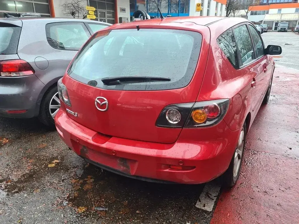 Gebraucht Mazda 3 Active 105 PS (77 kW) 2006 Rot Limousine