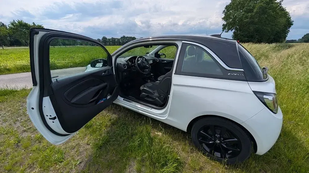 Gebraucht Opel Adam Glam 87 PS (63 kW) 2018 Weiß Kleinwagen