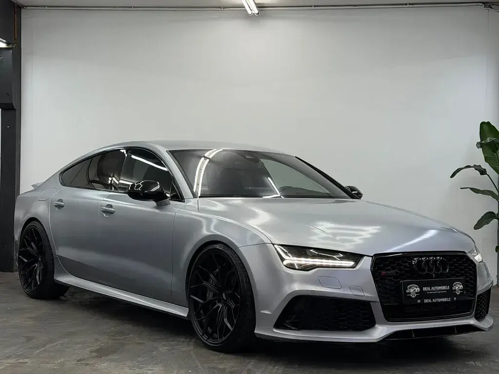 Gebraucht Audi RS7 Sportback Ambiente 560 PS (411 kW) 2015 Silber Kleinwagen