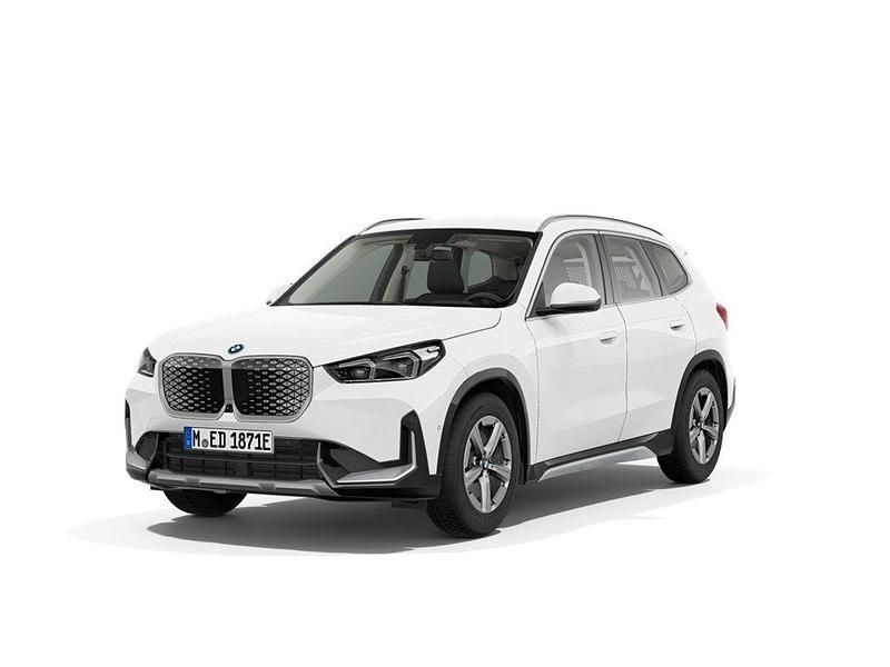 Weiss Gebraucht 2024 BMW iX1 xLine SUV | 44.275 € (Fairer Preis) - Bild 1/4