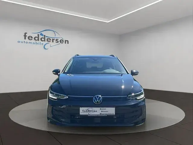 Gebraucht VW Golf VIII Life 116 PS (85 kW) 2025 Kombi