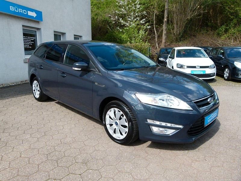 Używany Ford Mondeo Trend 163 KM (119 kW) 2012 Szary Kombi