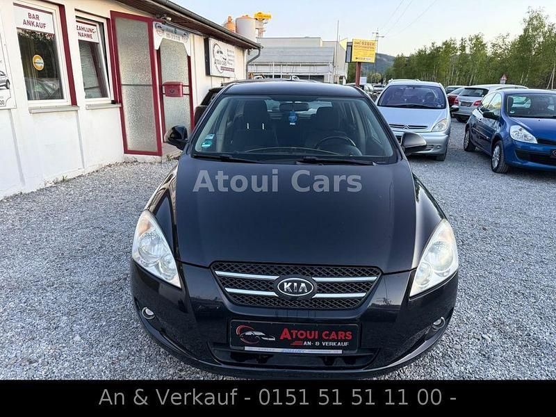 Schwarz Gebraucht 2008 Kia Ceed EX Limousine | 1.399 € (Superpreis) - Bild 1/4