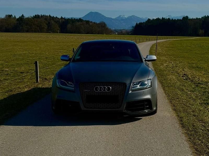 Second-hand Audi RS5 Design 450 CP (330 kW) 2010 Gri Coupe