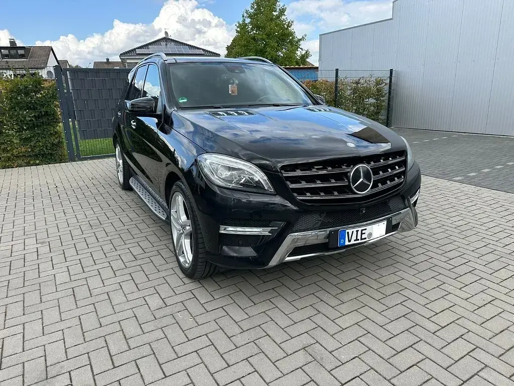 Gebraucht Mercedes ML500 AMG 408 PS (300 kW) 2014 Schwarz SUV